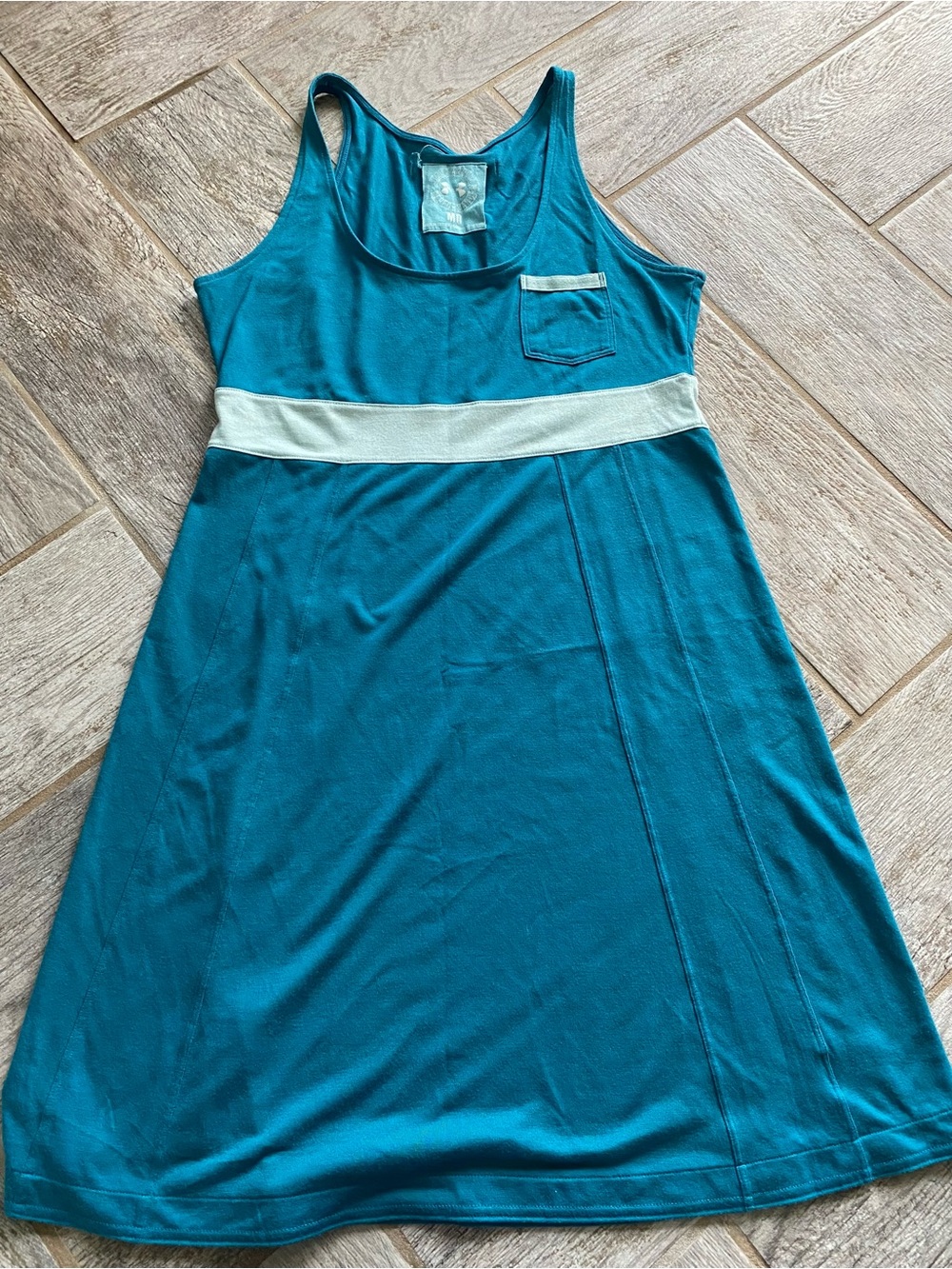 Under Armour dress size Medium